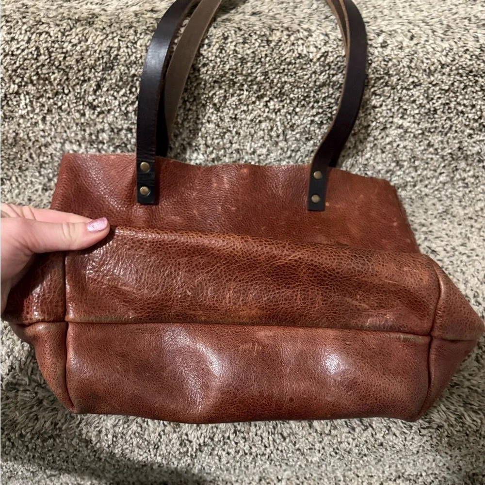 Portland Leather Rich Brown Tote - Picture 3 of 8